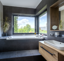 Modernes SELY-Badezimmer - realizace